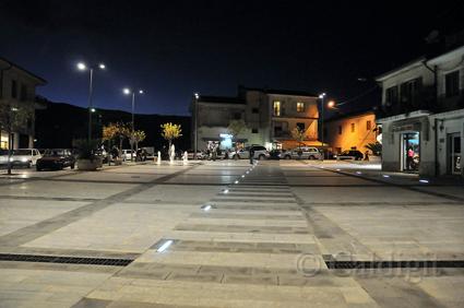 Piazza De Munno-Montalto Uffugo.jpg